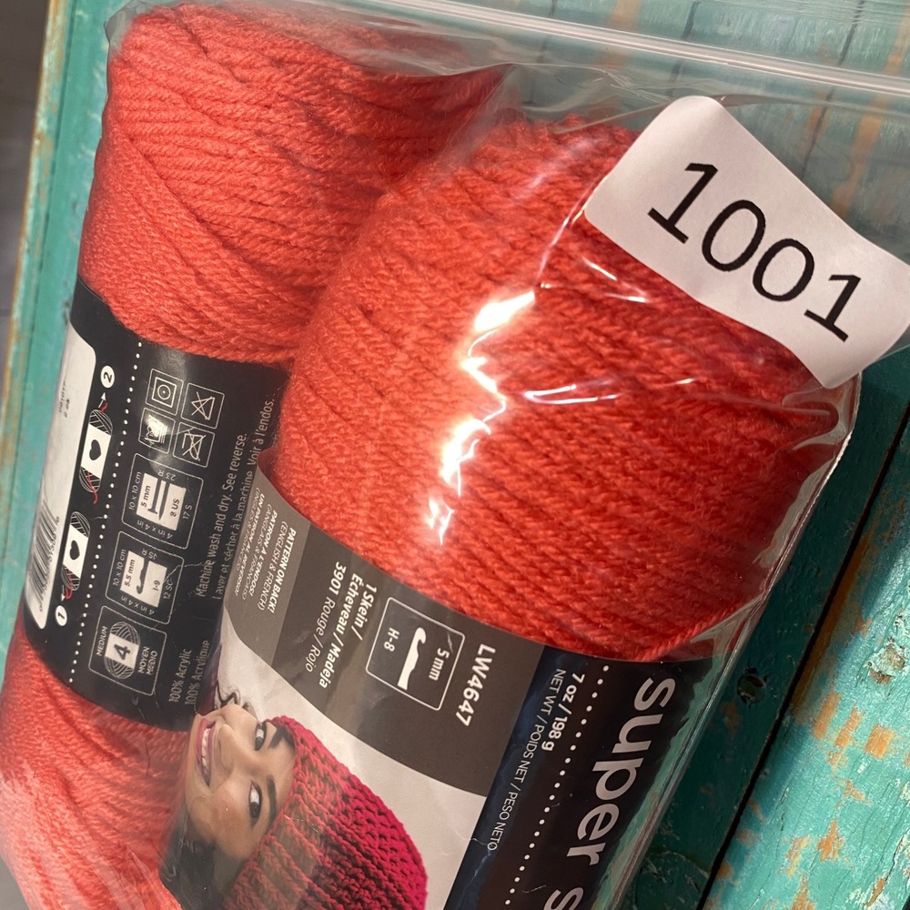 Red Heart Super Saver Yarn Flamingo 0259 Medium 4 Acrylic 7oz 2 Skeins Bundle - Picture 4 of 4